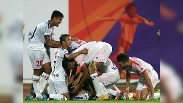 ISL 2017-18: Delhi Dynamos see off FC Pune City's late challenge to win their opening game 3-2