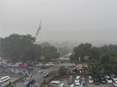 NGT bans parking in Delhi's Sarojini Nagar market, raises concerns over 'serious air pollution' being caused