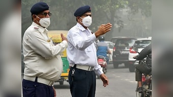 As Delhi pollution levels hit 'severe' on Christmas eve, green activists argue for decentralised governance