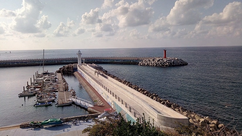Dodu Bong Lighthouse at Jeju. All photos courtesy Gowri Jayakumar