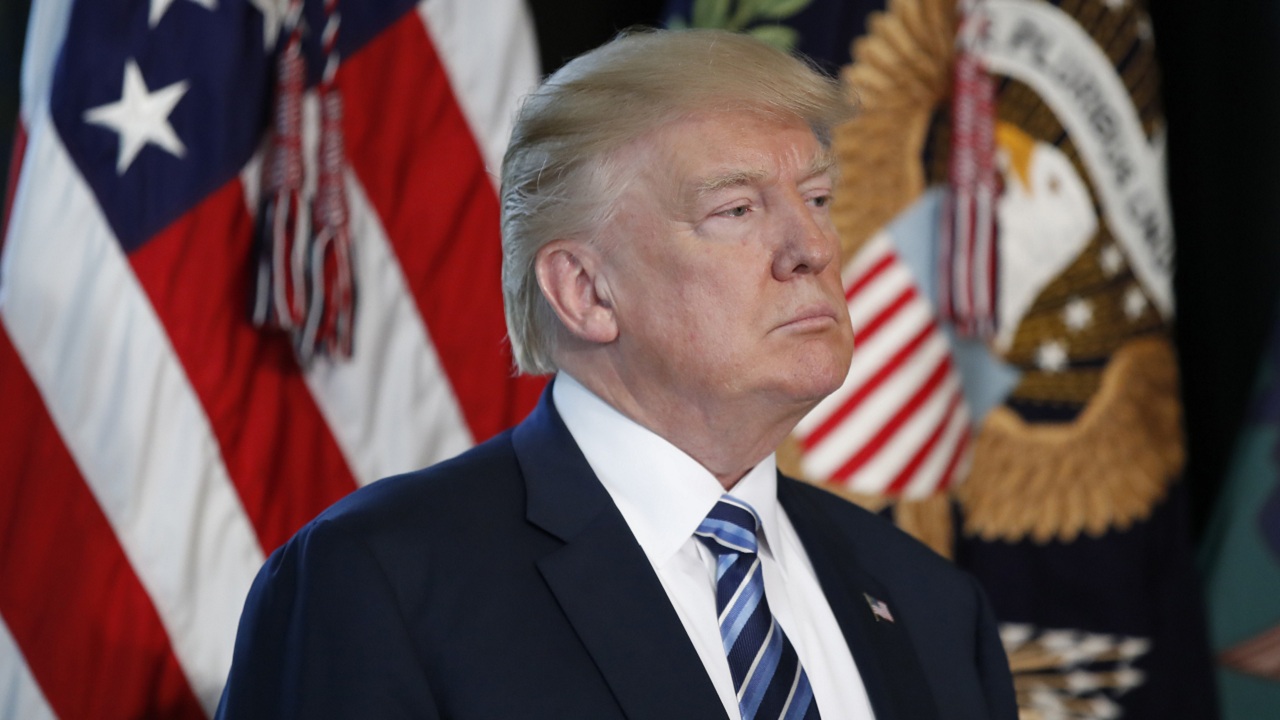 Donald Trump orders Pentagon to create new United States 'Space Force' Donald Trump orders Pentagon to create new United States 'Space Force'