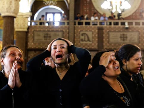 Gunmen responsible for Egypt mosque attack carried Islamic State flag, say officials Gunmen responsible for Egypt mosque attack carried Islamic State flag, say officials