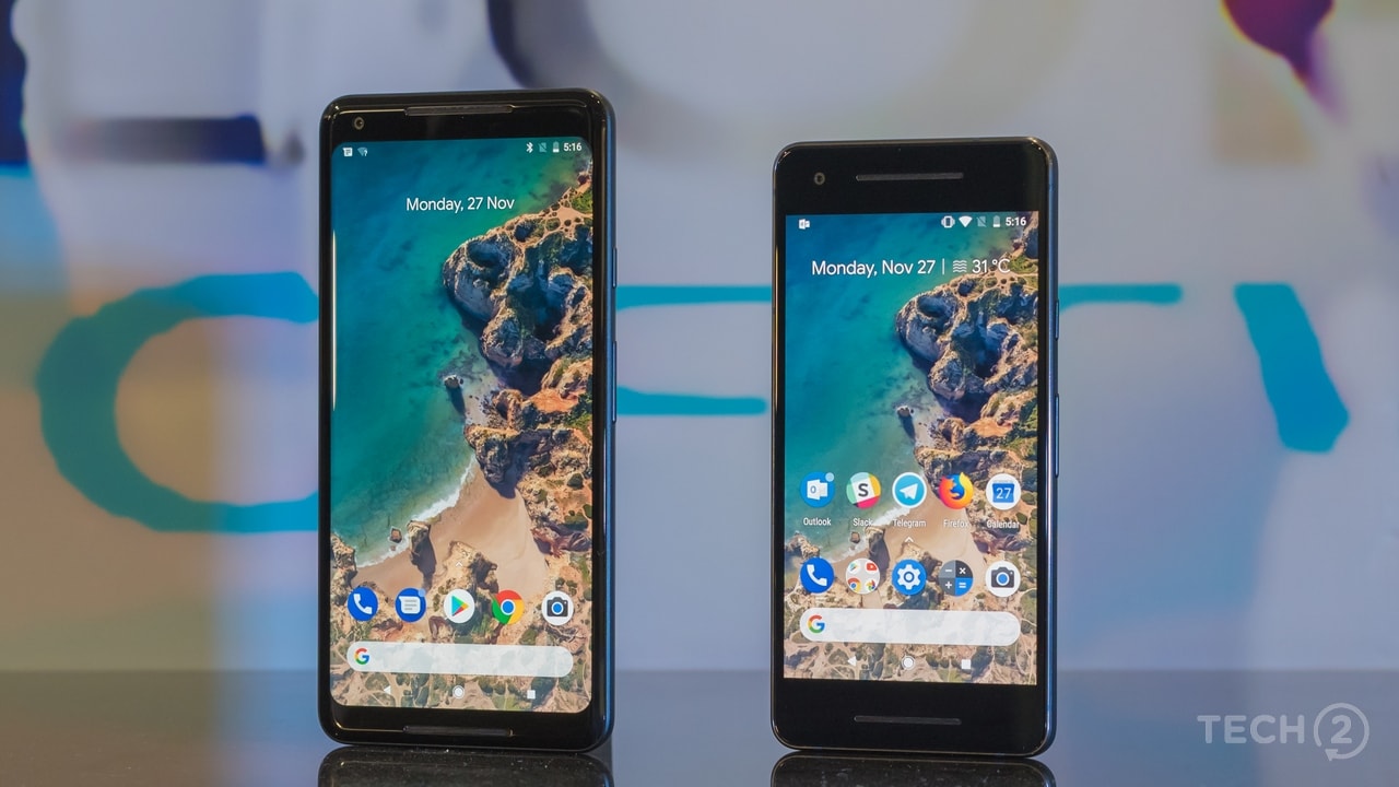 The Pixel 2 XL's display is bigger, but certainly not better than the Pixel 2. Image: tech2/Rehan Hooda
