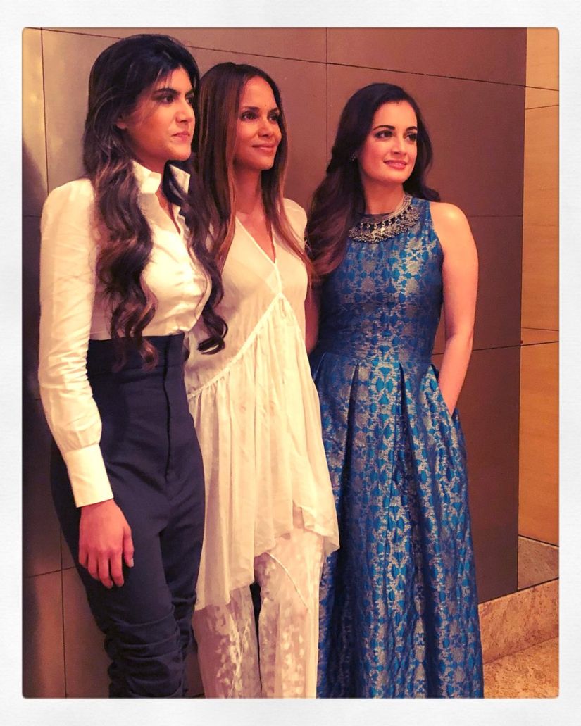 Halle Berry (centre) and Dia Mirza (R). Twitter/@deespeak