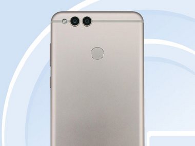 Honor V10 leaks ahead of its launch as first photo is spotted online Honor V10 leaks ahead of its launch as first photo is spotted online