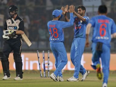 India vs New New Zealand: Why Virat Kohli 's six-bowler strategy could have backfired India vs New New Zealand: Why Virat Kohli 's six-bowler strategy could have backfired