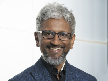 Intel appoints Apple and AMD veteran Raja Kadori as its new Chief Architect; hints at new 'high-end discrete graphics' chip Intel appoints Apple and AMD veteran Raja Kadori as its new Chief Architect; hints at new 'high-end discrete graphics' chip