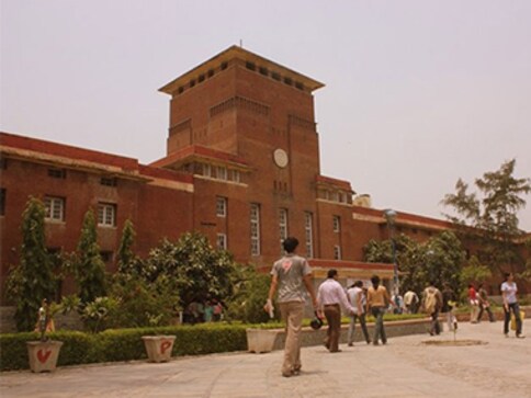 Film screening on 'love jihad' disrupted at JNU, minor scuffles erupt between protesters and ABVP members Film screening on 'love jihad' disrupted at JNU, minor scuffles erupt between protesters and ABVP members