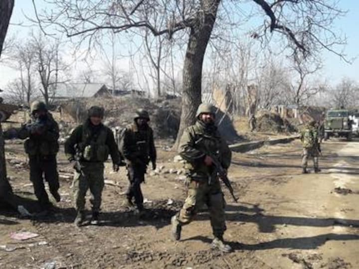 Two separate encounters rage in Jammu and Kashmir's Budgam and Sopore; five militants killed, one jawan injured