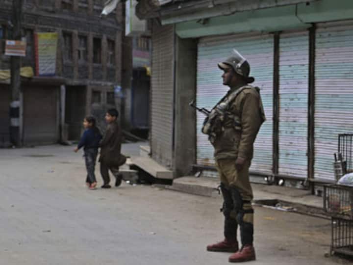 Grand mufti of Kashmir Nasir ul Islam says Muslims mistreated in India, need to demand separate country