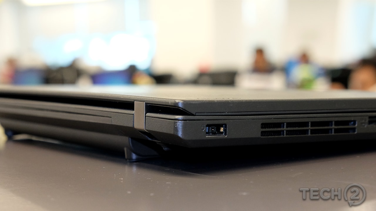 The laptop certainly feels as sturdy and solid as it looks. Image: tech2/Anirudh Regidi