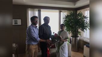 Uddhav Thackeray makes 'courtesy visit' to Mamata Banerjee, says West Bengal CM is a brave and powerful leader