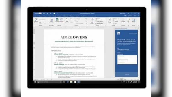 LinkedIn launches a feature called Resume Assistant to bring its insights directly on Microsoft Word