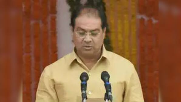 Uttar Pradesh: State minister Mohsin Raza injured in car accident, dislocates his shoulder