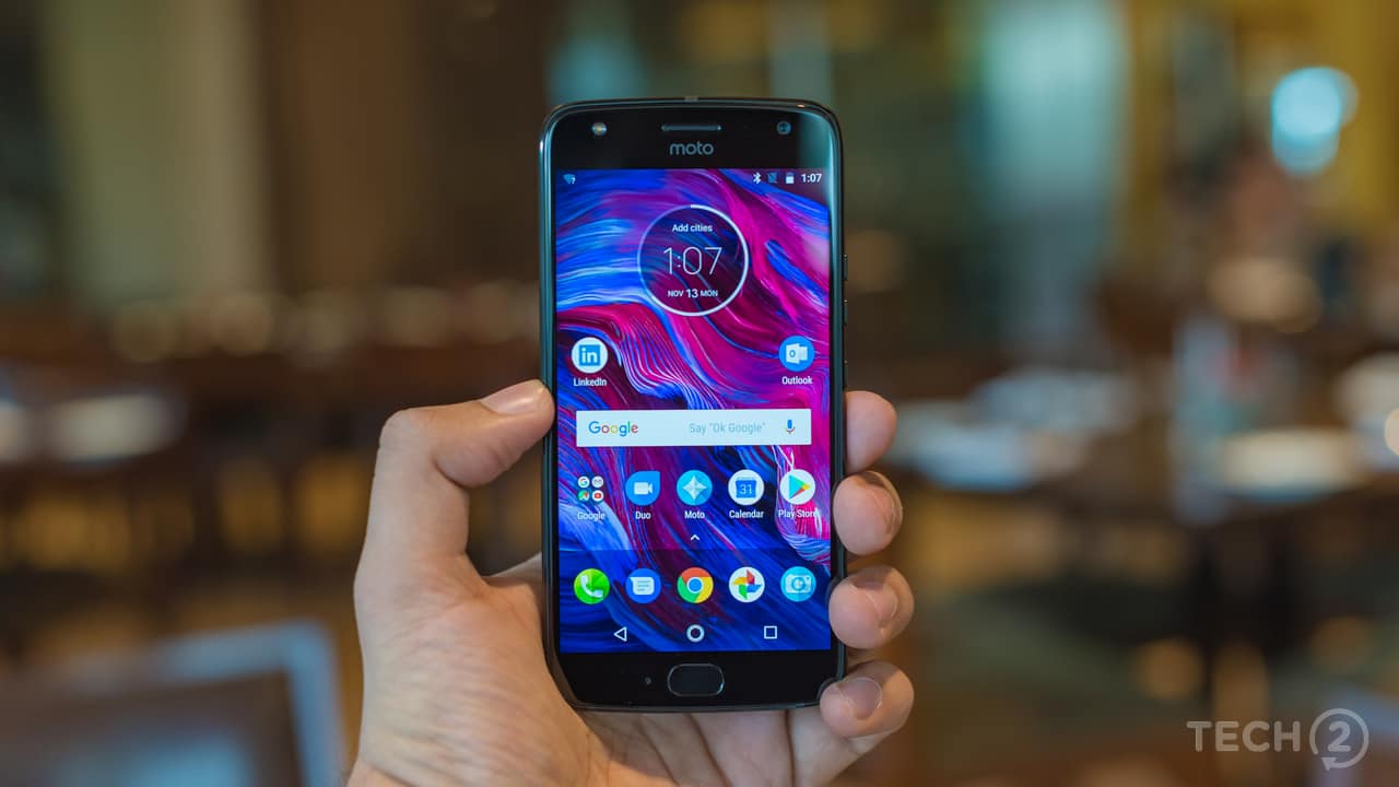 Moto X4 01