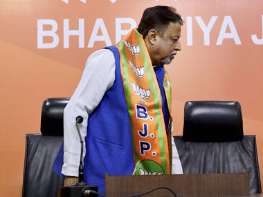 Mukul Roy joins BJP: Political crossover exposes rift between party's Bengal unit and central leadership Mukul Roy joins BJP: Political crossover exposes rift between party's Bengal unit and central leadership