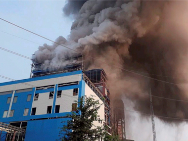 Uttar Pradesh NTPC blast: Burn victim brought to Safdarjung Hospital succumbs to injuries; death toll rises to 36 Uttar Pradesh NTPC blast: Burn victim brought to Safdarjung Hospital succumbs to injuries; death toll rises to 36