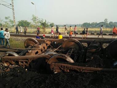 After Vasco da Gama-Patna Express derailments, 14 wagons of goods train carrying coal derail in Odisha