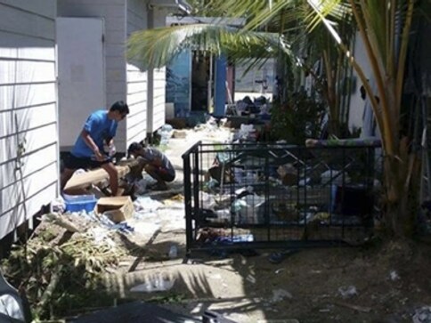 Papua New Guinea relocates asylum seekers from Manus Island: Camp underlined Australia's harsh refugee policy Papua New Guinea relocates asylum seekers from Manus Island: Camp underlined Australia's harsh refugee policy