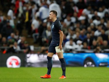 Premier League: Manchester United boss Jose Mourinho slams England over injury to defender Phil Jones Premier League: Manchester United boss Jose Mourinho slams England over injury to defender Phil Jones