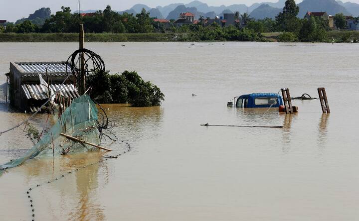 Typhoon Damrey: Vietnam wrecked by strongest cyclone in 16 years; 106 killed, 197 injured