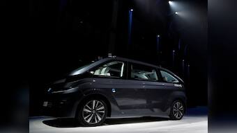 Self-driving shuttle made by French startup Navya collides with a truck in Las Vegas on its first day