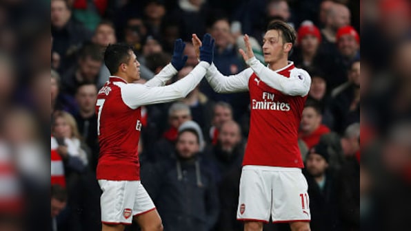 Premier League: Arsenal boss Arsene Wenger won't sell Alexis Sanchez, Mesut Ozil in January