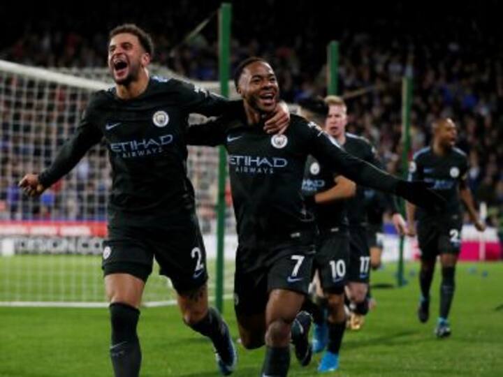Premier League: Raheem Sterling restores Manchester City's eight-point lead, Alexis Sanchez lifts Arsenal Premier League: Raheem Sterling restores Manchester City's eight-point lead, Alexis Sanchez lifts Arsenal