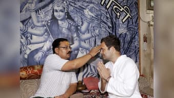 Rahul Gandhi meets Gujarat Congress workers on Day 3 of campaign, attacks RSS, promises to work for backward classes