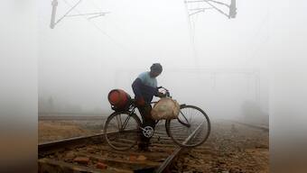 Major train accident averted as Sampark Kranti hits vehicle near Bhopal
