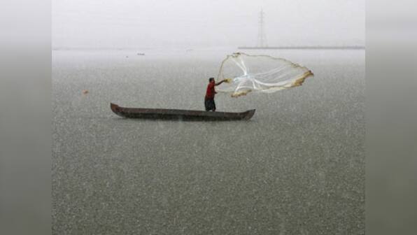 IMD issues alert as Cyclone Ockhi forms in Bay of Bengal; Tamil Nadu, Kerala, Lakshwadeep brace for severe thunderstorms