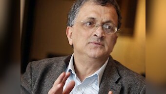 Ramachandra Guha fully deserves Rajyotsava Award, critics wrong in questioning his facility with Kannada