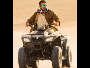 Salman Khan's motion poster from Tiger Zinda Hai; Vidya Balan's boomerang: Social Media Stalkers' Guide Salman Khan's motion poster from Tiger Zinda Hai; Vidya Balan's boomerang: Social Media Stalkers' Guide