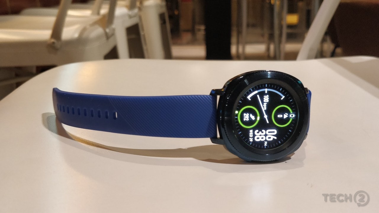 The design and build quality of the bezel and the strap feels premium.