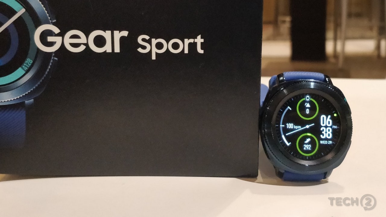 The Gear Sport features the Always On Display by Samsung