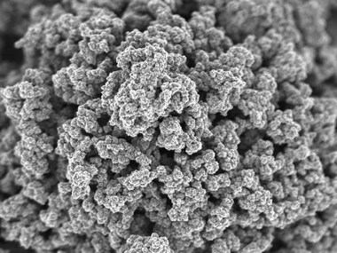 Samsungs new ‘graphene ball’ battery material allows for five times faster charging than lithium-ion batteries