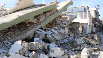 Quake leaves trail of death and destruction in Iraq