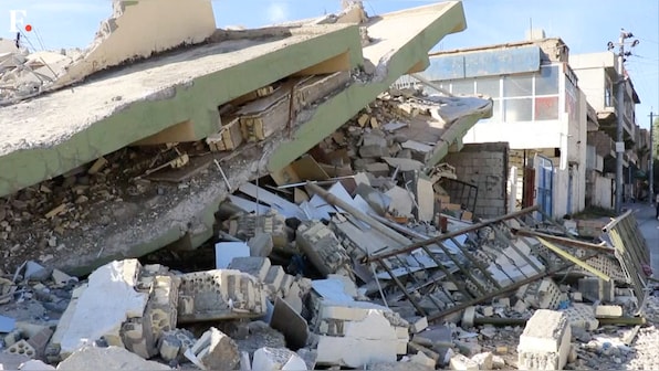 Quake leaves trail of death and destruction in Iraq