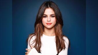 AMAs 2017: Selena Gomez accused of lip-syncing during her performance at the award show