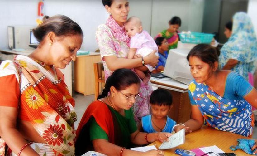From humble beginnings to over 4.5 lakh customers, this all-female bank in Ahmedabad is thriving post-demonetisaton