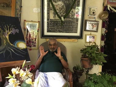 Head priest of Tirumala's Venkateshwara Temple is taking on the management and all knives are out Head priest of Tirumala's Venkateshwara Temple is taking on the management and all knives are out