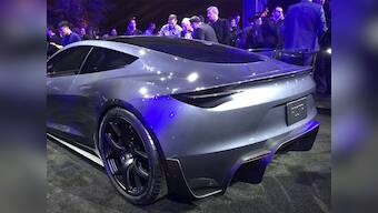 Elon Musk unveils $200,000 Tesla Roadster, 1,000 hp Semi Truck and new solar-powered Megachargers