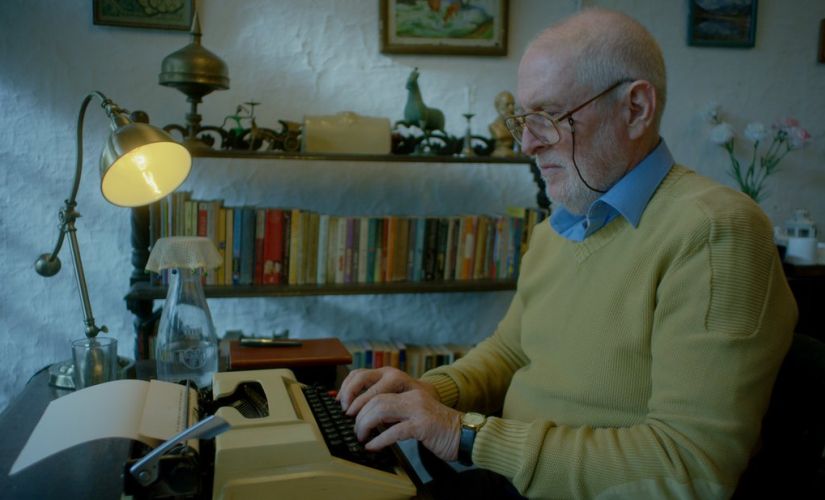 Tom Alter film The Black Cat set to release online on Children's Day Tom Alter film The Black Cat set to release online on Children's Day