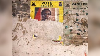Zimbabwe judge says military action against Robert Mugabe 'constitutionally permissible and lawful'