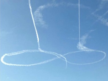 Cockpit adventure: US Navy left red-faced after pilot draws enormous outline of penis in the sky Cockpit adventure: US Navy left red-faced after pilot draws enormous outline of penis in the sky