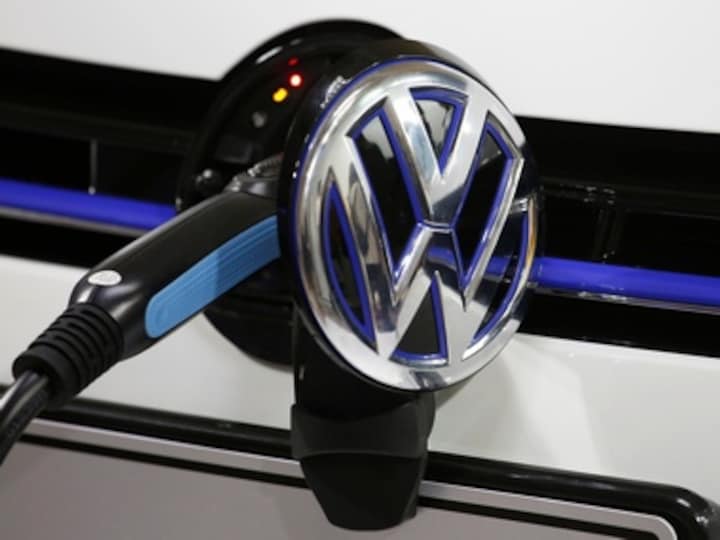 Volkswagen's new concept car features a ‘digital chauffeur' instead of a steering wheel