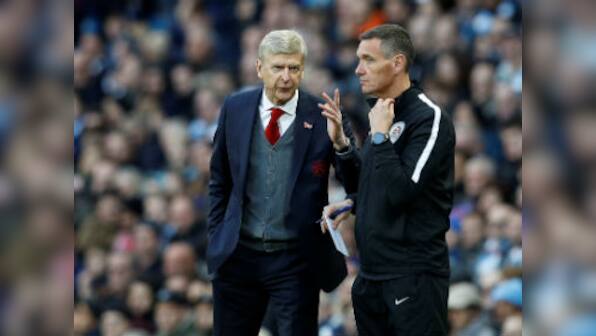 Premier League: FA asks Arsenal boss Arsene Wenger to clarify his latest criticism of refereeing decisions