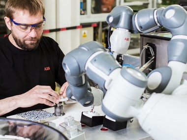 ABB and Kawasaki join hands; announce collaborative robot automation cooperation ABB and Kawasaki join hands; announce collaborative robot automation cooperation