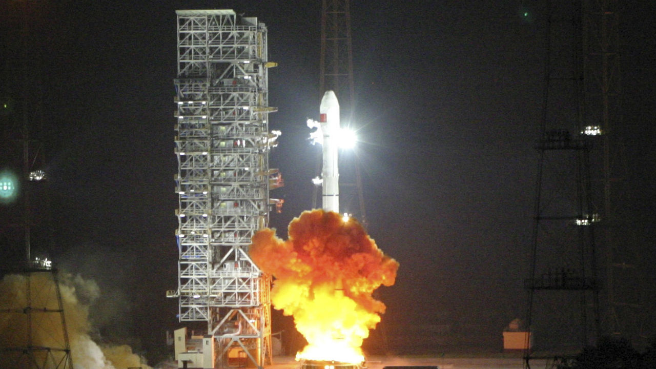 China will complete its Beidou navigation satellite network, gaining independence from US-owned GPS China will complete its Beidou navigation satellite network, gaining independence from US-owned GPS