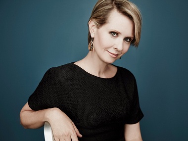 Cynthia Nixon to host National Book Awards; Bill Clinton, Anne Hathaway among presenters Cynthia Nixon to host National Book Awards; Bill Clinton, Anne Hathaway among presenters